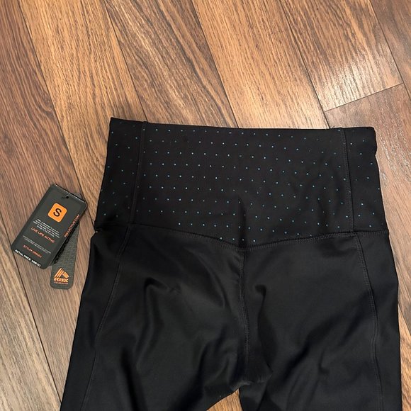 RBX Women's Gym Capri Leggings - Picture 7 of 10